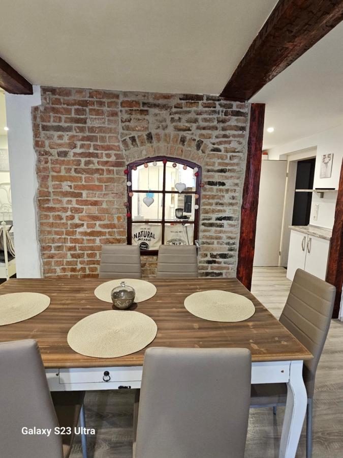 Ferienwohnung ,,Hinter Der Mauer" Hildburghausen Zewnętrze zdjęcie