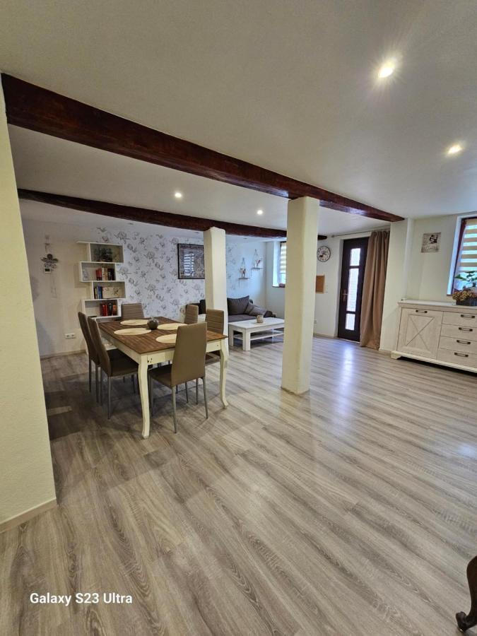 Ferienwohnung ,,Hinter Der Mauer" Hildburghausen Zewnętrze zdjęcie
